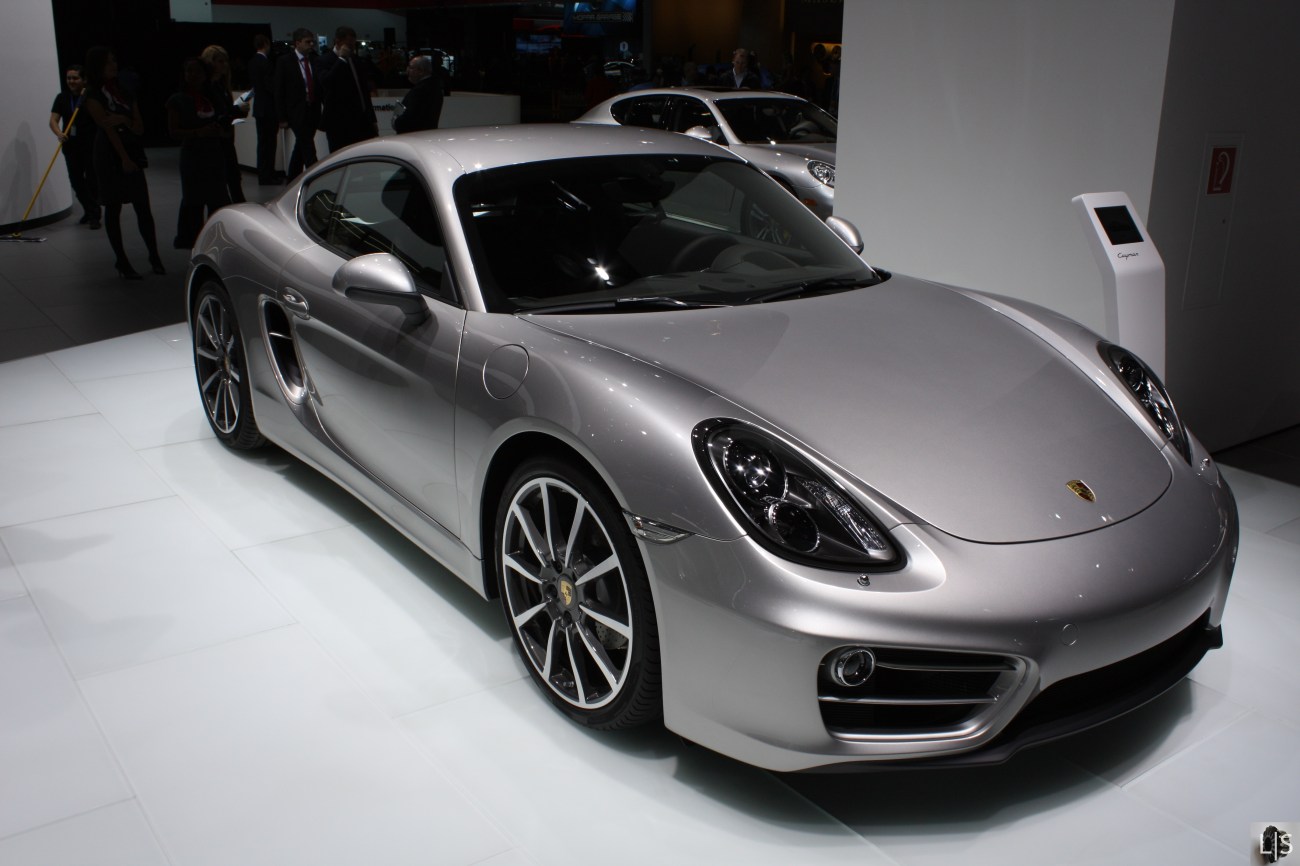 Porsche Cayman 2