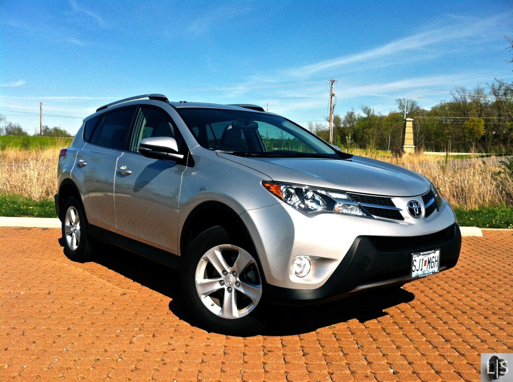 Toyota RAV4 1