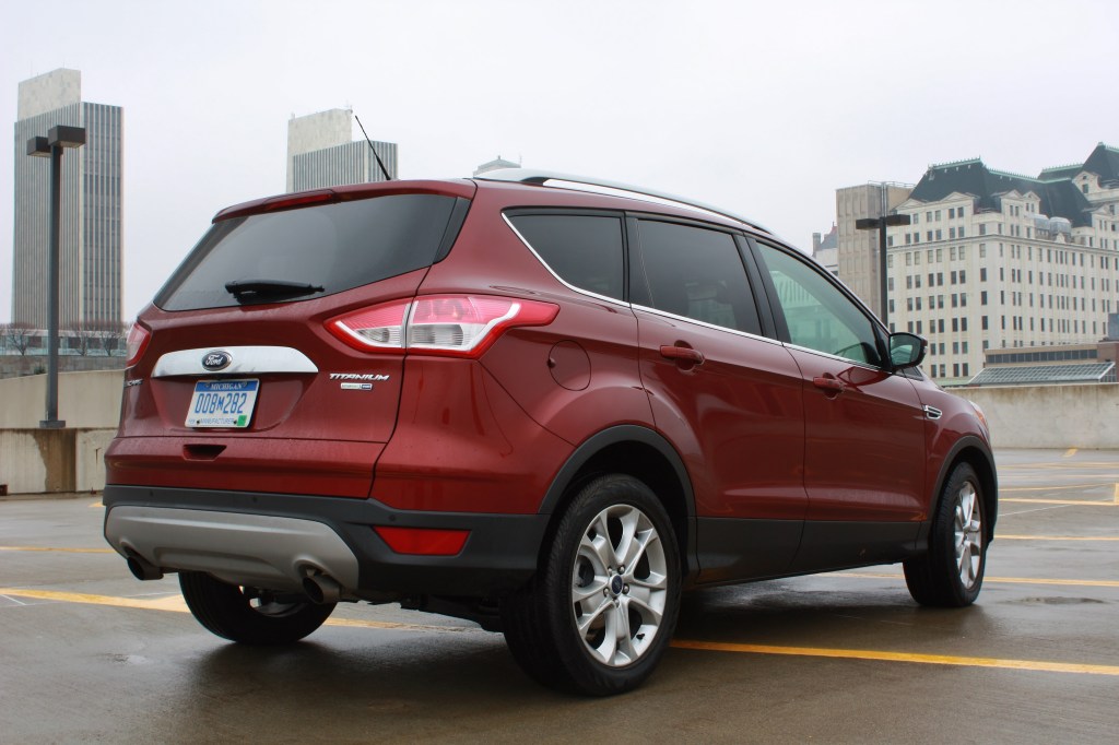 Ford Escape 4