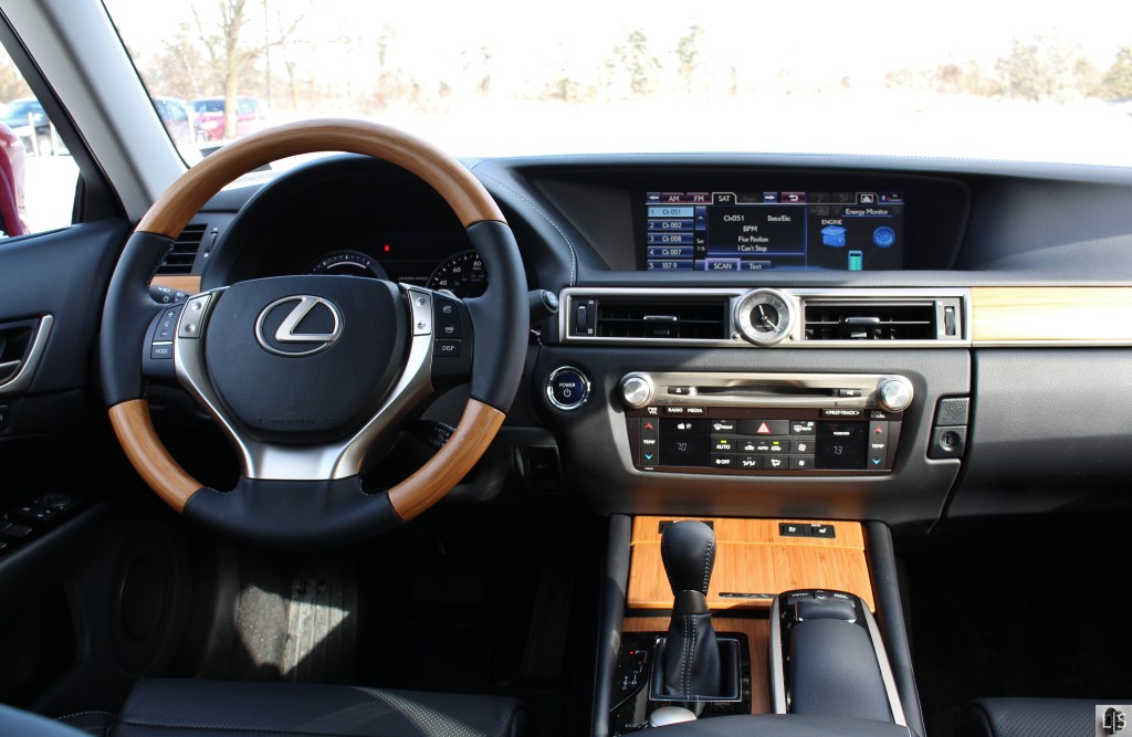 Lexus GS450h 8
