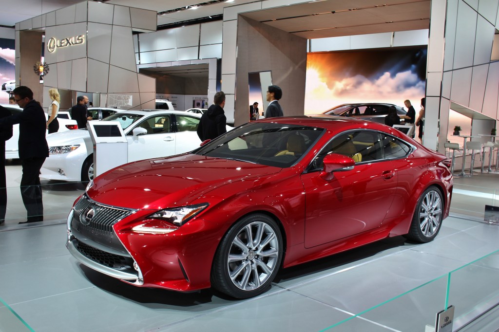 Lexus RC