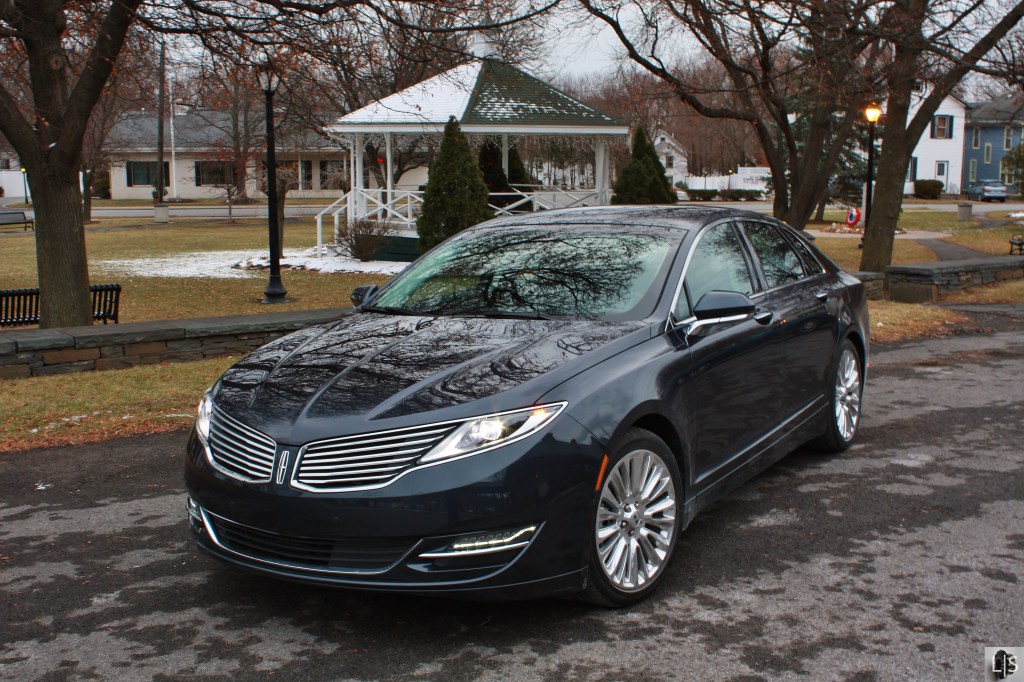 Lincoln MKZ 2