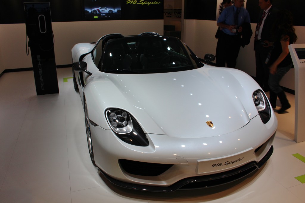 Porsche 918 Spyder 1
