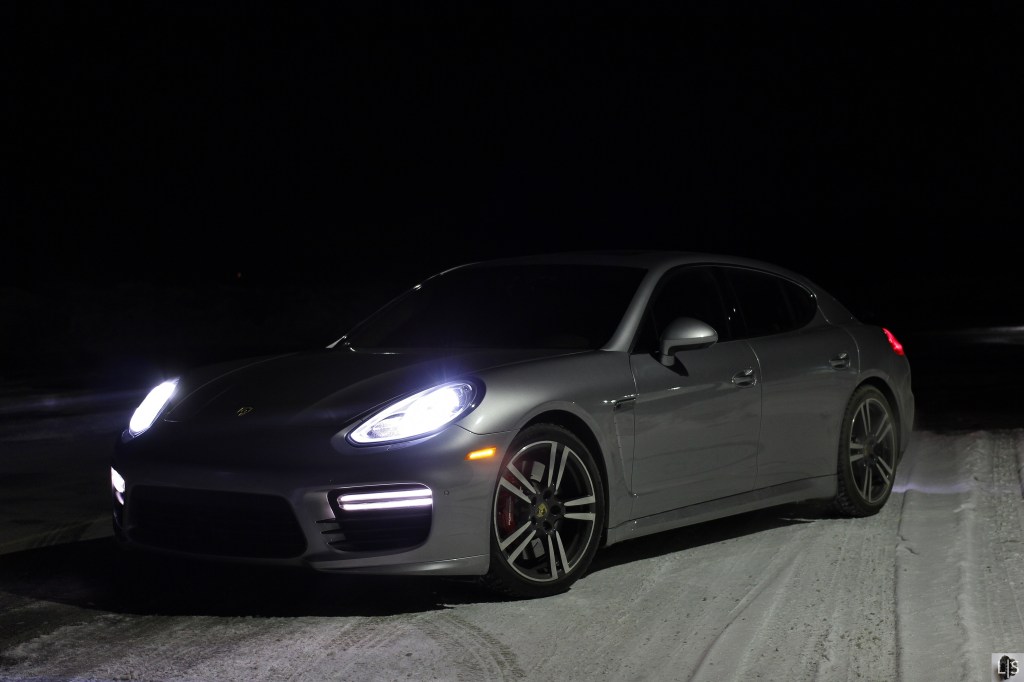 Porsche Panamera Turbo 1