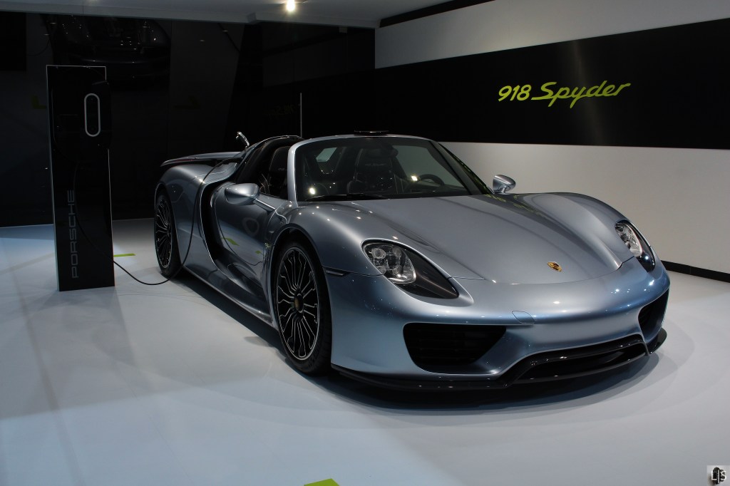 Porsche 918