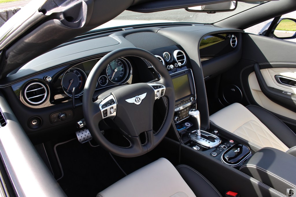 Bentley Continental GT V8 S Convertible 13