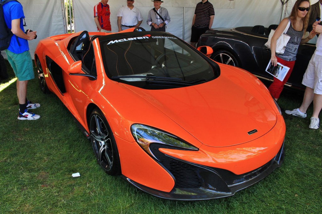 McLaren 650S