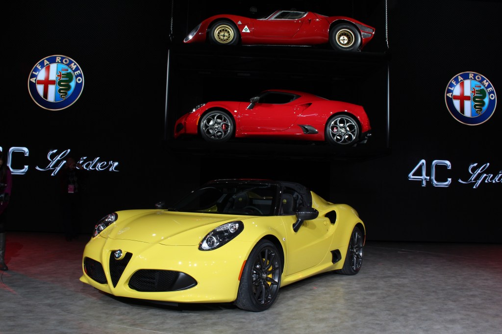 Alfa Romeo 4C Spyder 1