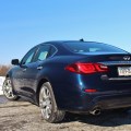 Infiniti Q70 8