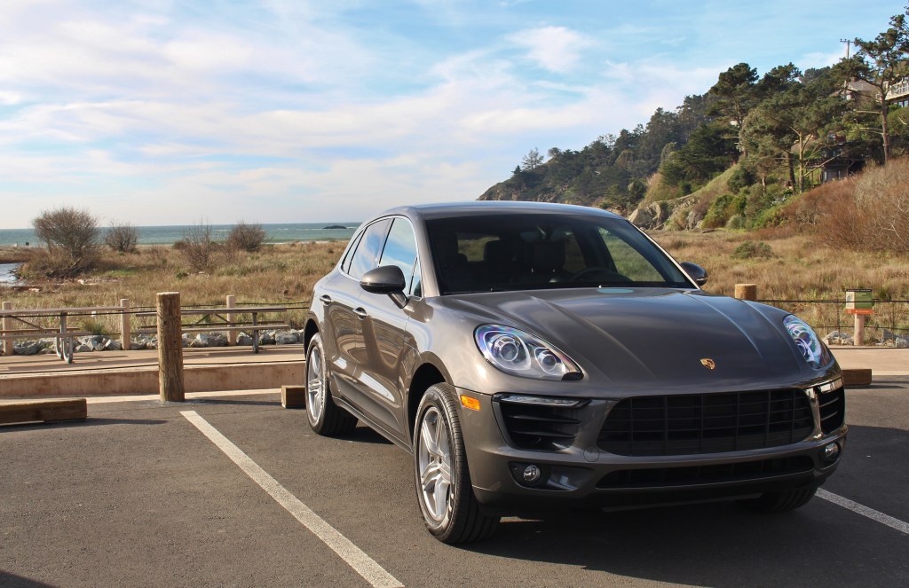 Porsche Macan S 1