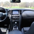 Infiniti QX70 7