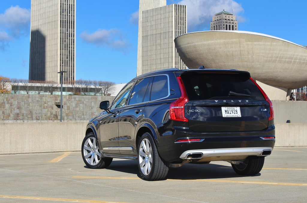 Volvo XC90 8