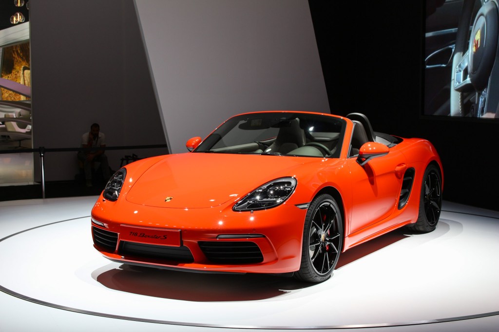 2017 Porsche Boxster Spyder 1