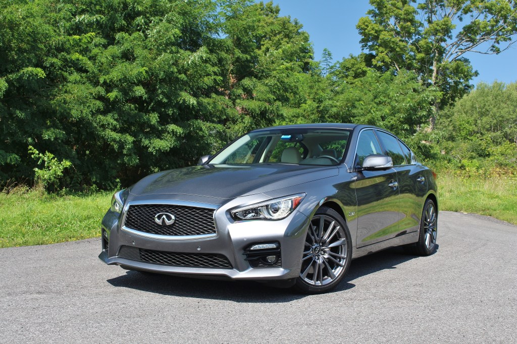 2016-infiniti-q50s-2
