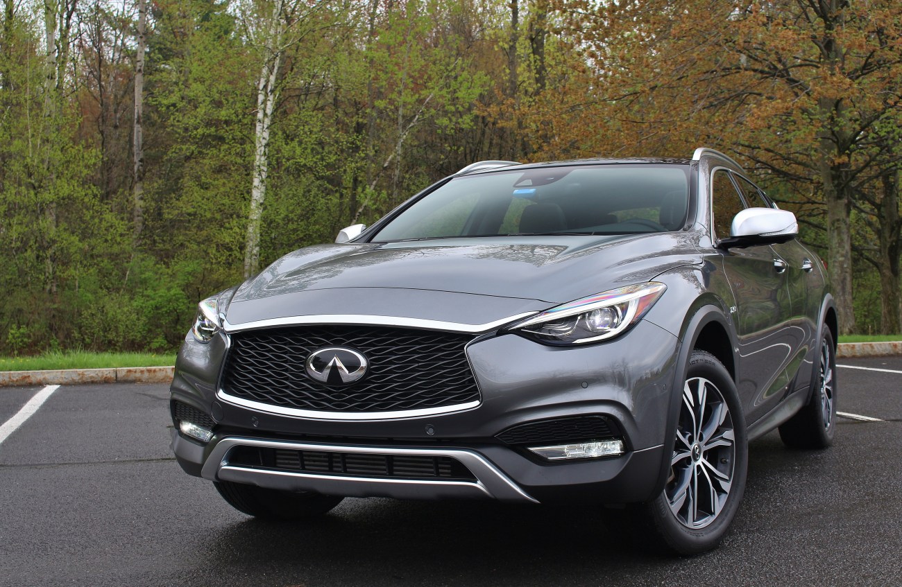 2017 Infiniti QX30 2