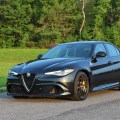 Alfa Romeo Giulia Quadrifoglio 2