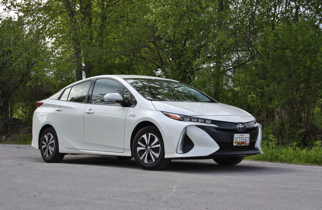 2017 Toyota Prius Prime 2