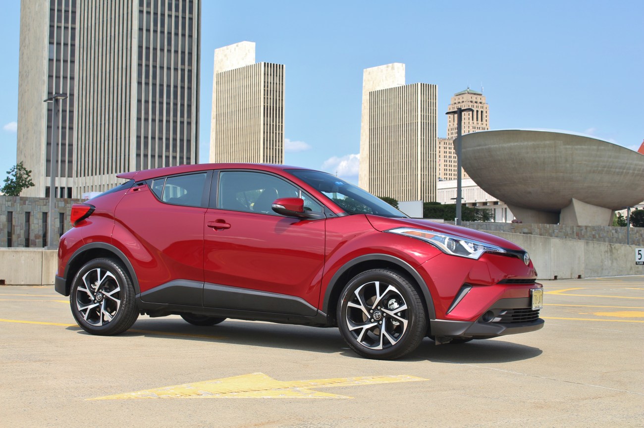 Toyota C-HR 2