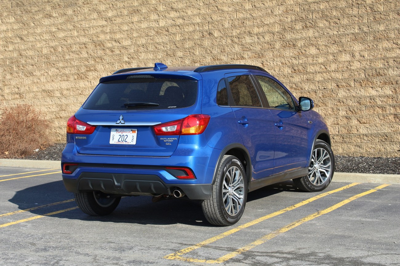 Mitsubishi Outlander Sport 5