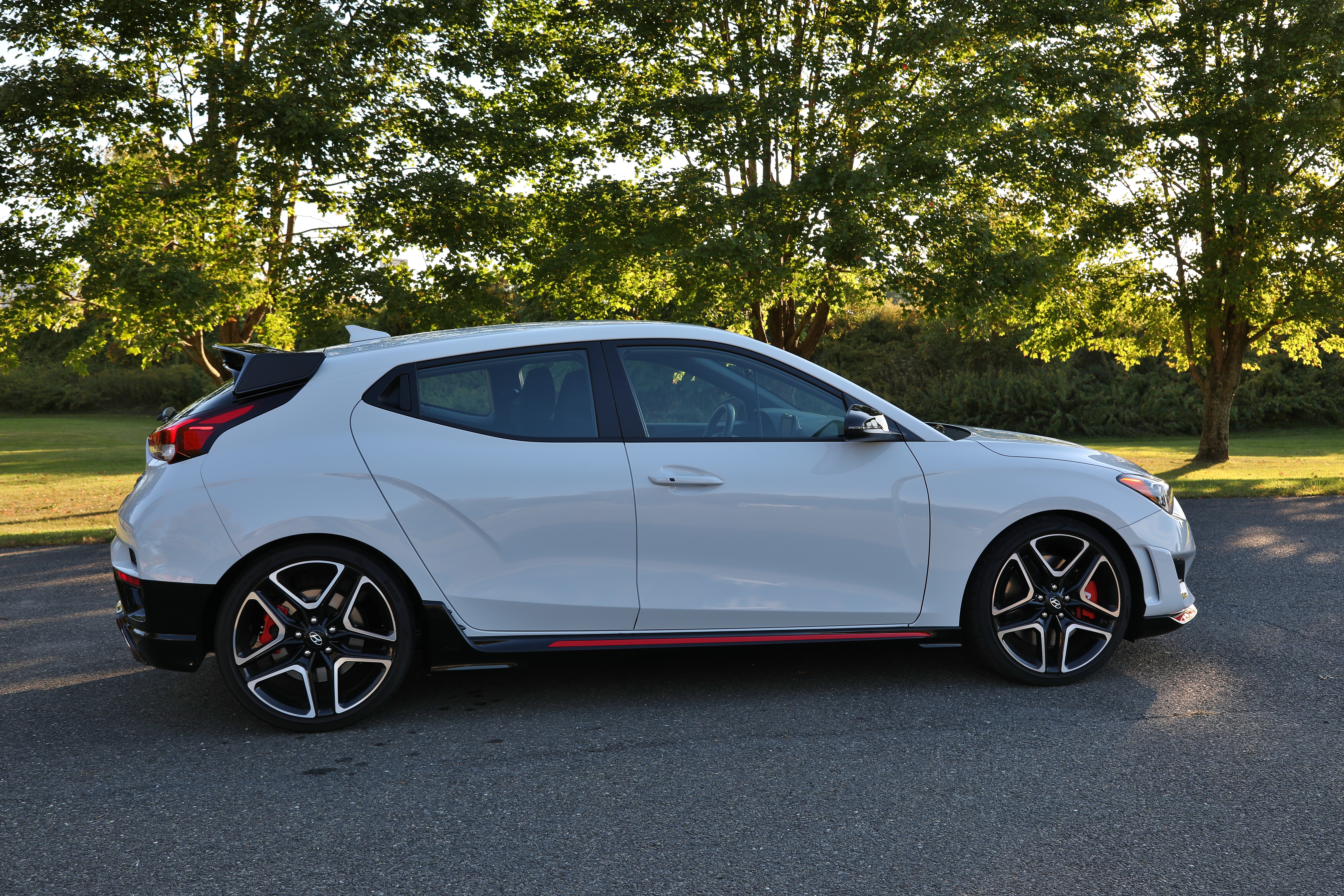 2019 Hyundai Veloster N 7