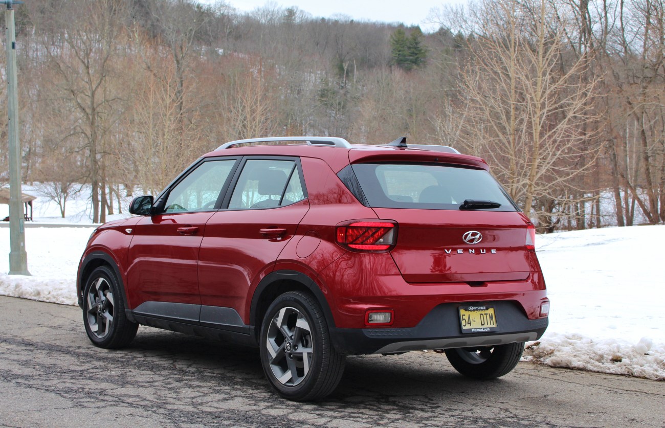 2020 Hyundai Venue 3