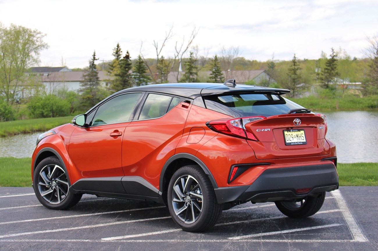 2020 Toyota C-HR 6