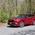 2020 Toyota Highlander 2