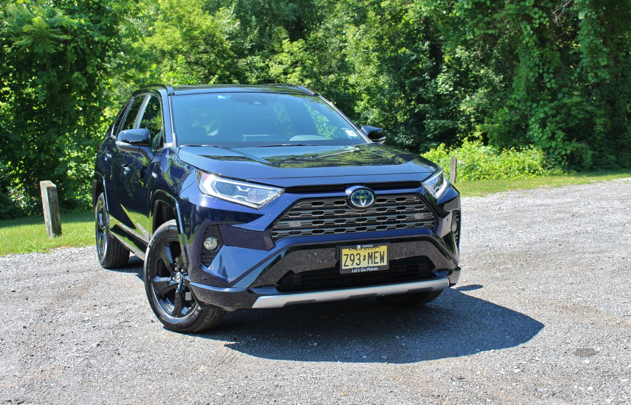 2020 Toyota RAV4 Hybrid 1